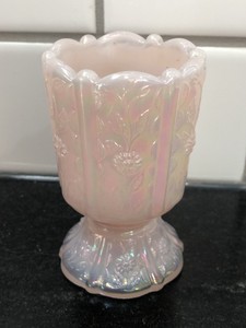 Fenton-3-5-034-Iridescent-Pink-Pedestal-Toothpick-Holder-w-Paneled-Daisies