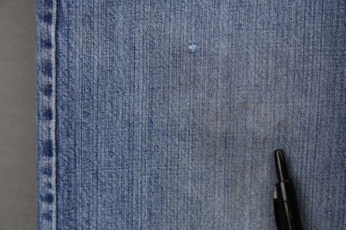 Pantalones de mezclilla para hombre Wrangler calce relajado desgastados lavado medio 100 % algodón talla 36x32 - Imagen 4 de 7
