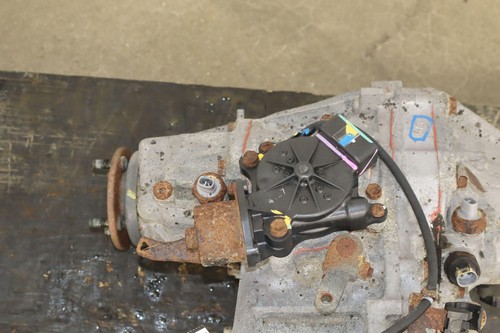 2003-04/2005 Lexus LX470 / LandCruiser V8 Transfer Case *Tested* - Picture 2 of 21