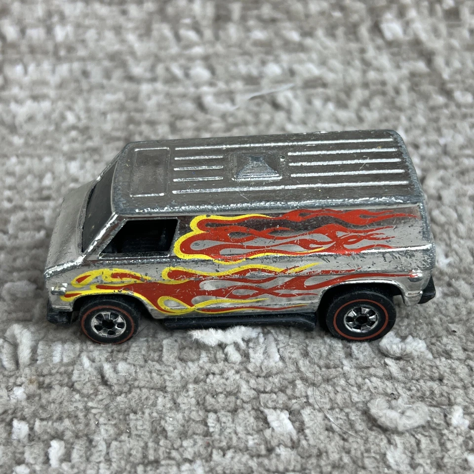Hot Wheels Super Van Redline 1974 Flying Colors Flames Silver Hong Kong Foto 3 de 4