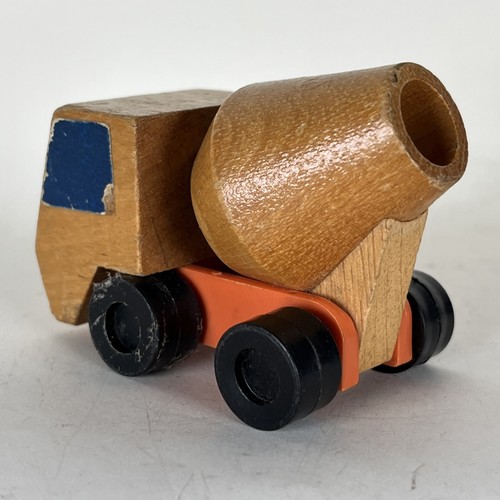 Vintage Mattel Wooden Construction Truck 8700-01 Cement Mixer Korea - Picture 7 of 12