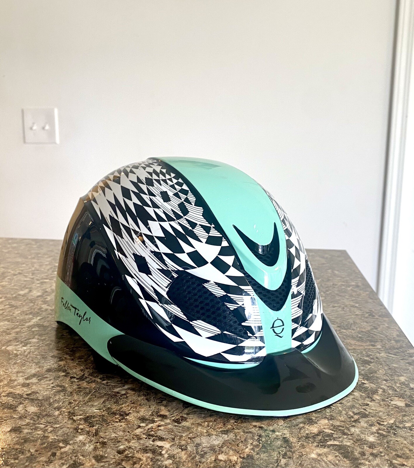 Troxel Fallon Taylor Riding Helmet Size Small eBay