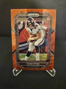 2022 Panini Prizm Cade Otton Rookie RC Red Wave /149 Buccaneers #362
