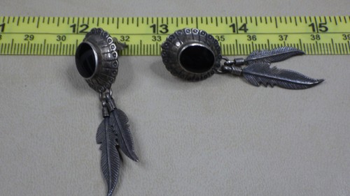 Vintage Sterling Silver 925 Earring Pair Native American Navajo Onyx Feathers - Picture 1 of 9