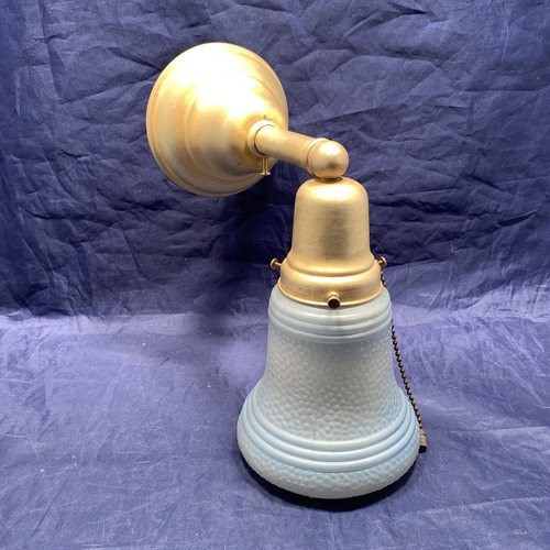 Single Rewired Yellow Brass Sconce With Art Deco Shade Nice 117A - Picture 2 of 4