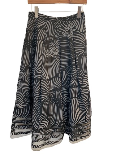 NWT $198 Anthropologie SB by Sachin + Babi Nightbloom Skirt Size 4 Midi Black - Picture 7 of 16