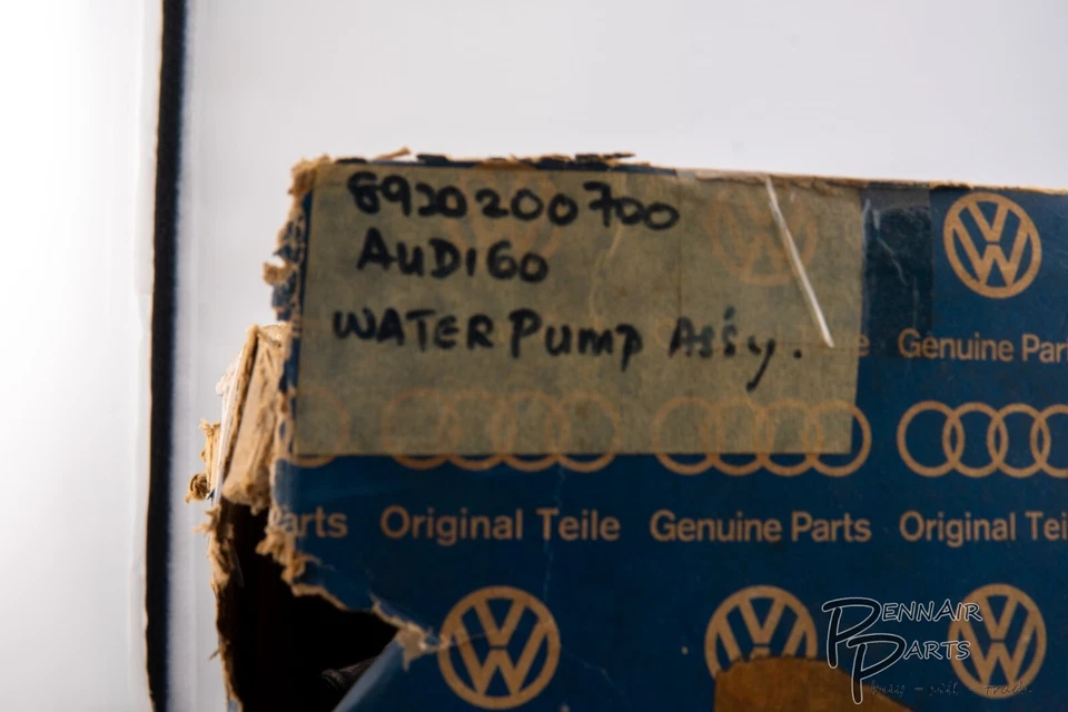 NOS OEM AUDI  Super 90 Water pump  - Image 2 of 4