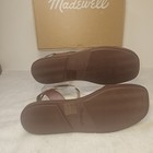 Foto 6 di 9