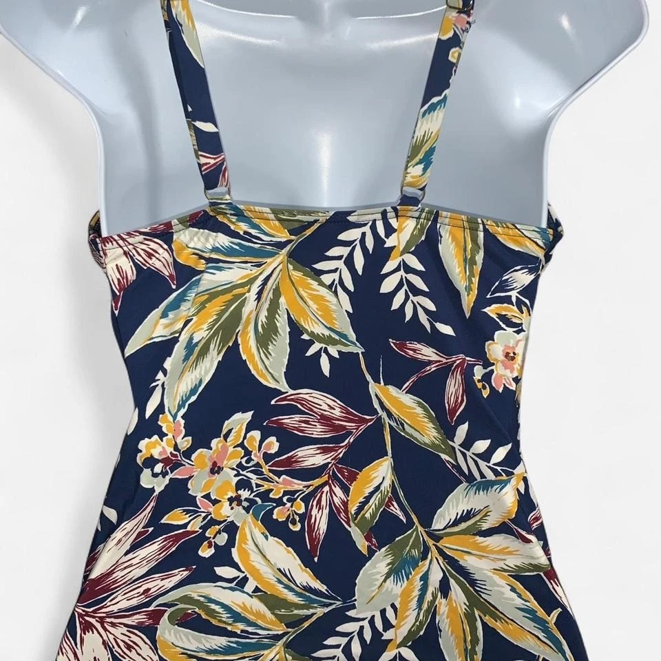 Top de baño Tankini floral de Catalina traje de baño - s Foto 4 de 4