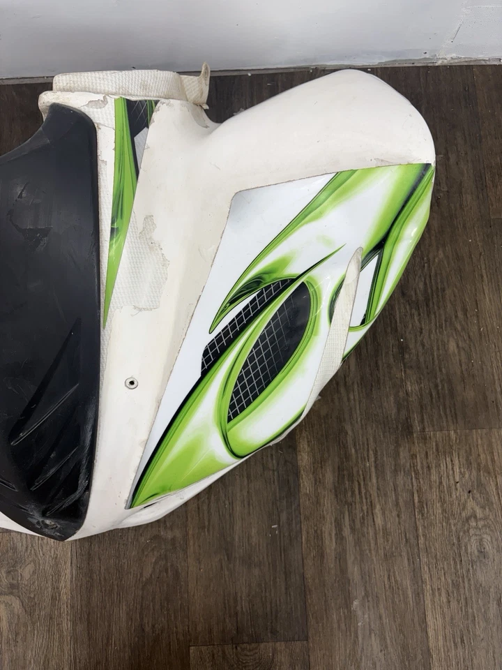 KAWASAKI KFX 700 ПЛАСТИКОВЫЙ БЕЛЫЙ ПЕРЕДНЕЕ И ЗАДНЕЕ КРЫЛО КОМПЛЕКТ - Изображение 3 из 4