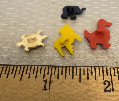 Vintage Celluloid Plastic Novelty Animal Button Lot 4 Bulldog Elephant Turtle - Picture 3 of 3