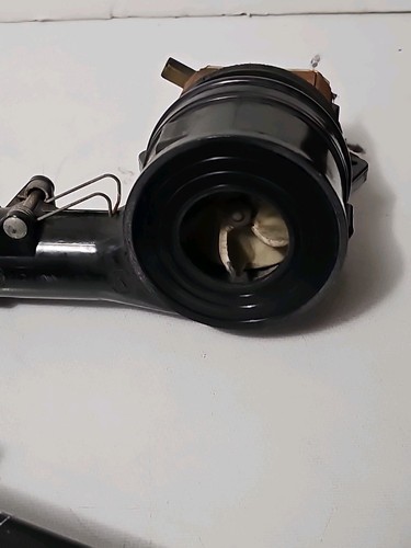 Oreck Commercial XL2100RHS Motor, Fan Housing, Tube & Connector Assembly - Picture 22 of 24