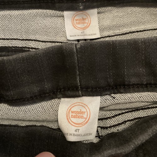 Lot Of 9 Girls Size 4-5T Jeans & Shorts, Levis, Garanimals, & Wonder Nation EUC - Picture 3 of 17
