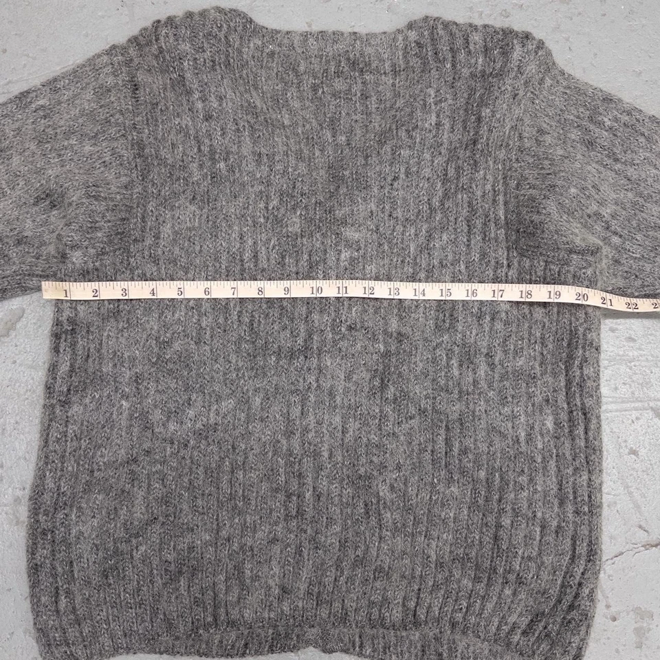 Cardigã suéter feminino vintage LL Bean mohair lã cinza grande - Imagem 4 de 4