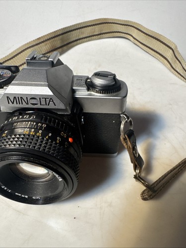 Minolta XG-A 35 mm Camera with 50mm lens - Bild 5 von 13