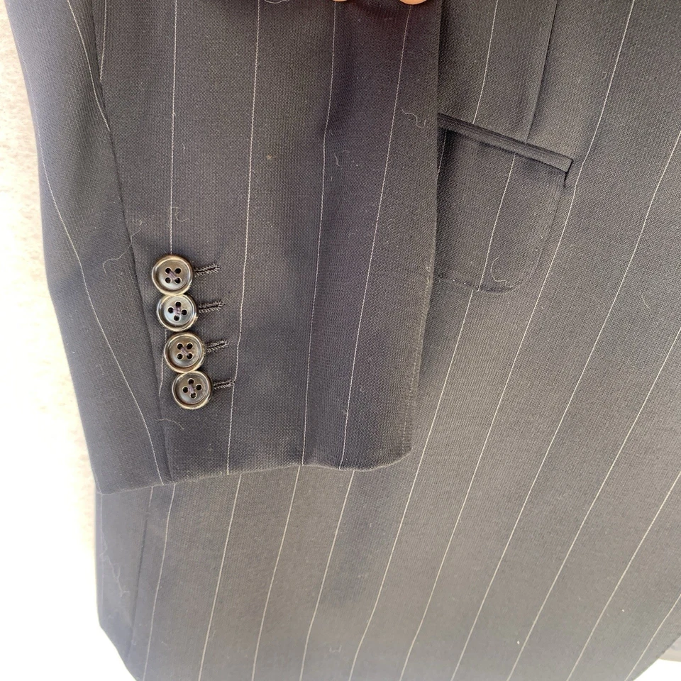 Ermenegildo Zegna Trofeo Suit 2 Piece Men’s 44L Black Pinstripe Wool Made Italy - Image 4 of 4