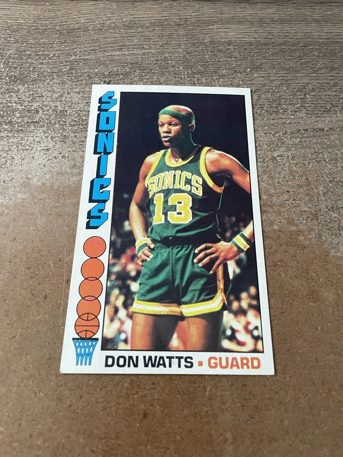 DON WATTS 1976-77 TOPPS BASKETBALL SEATTLE SUPERSONICS #105