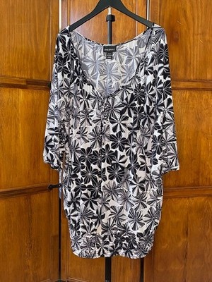 Lane Bryant Women's Floral Blouse Top Size 22/24 Black White 3/4 Sleeve Plus