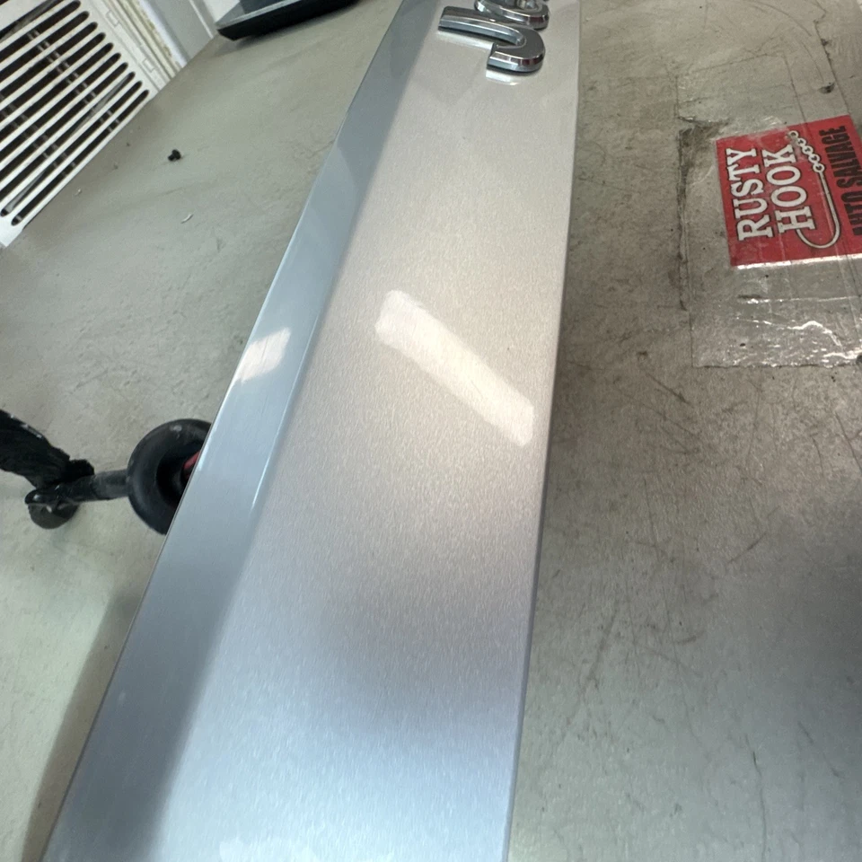 Jeep Patriot 2011 puerta levadiza moldura manija plateada 0ZH33 TRM AF Foto 3 de 4