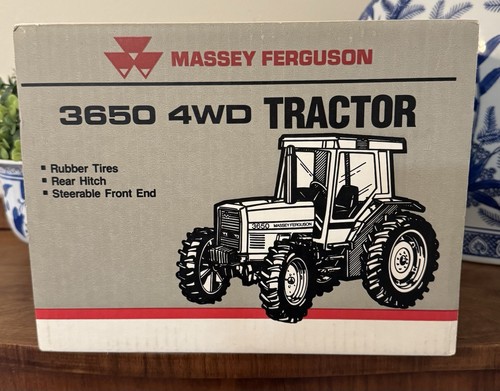 ERTL Massey Ferguson 4WD Tractor 3650 1/16 - Picture 4 of 6