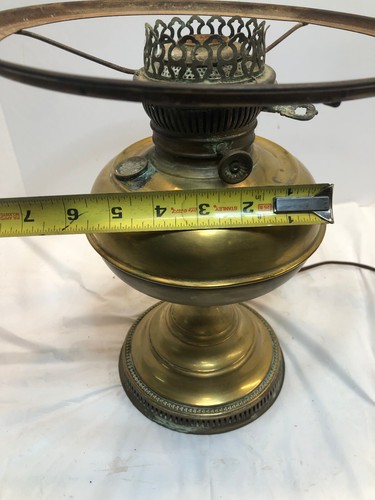 Antique Vintage Electrified Table Lamp Rayo Brass Oil Kerosene - Picture 9 of 14