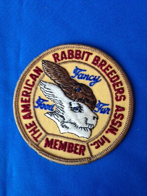 SEWN-IN  BADGE !!  THE  AMERICAN  RABBIT  BREEDERS ASSN.  (MEMBER )