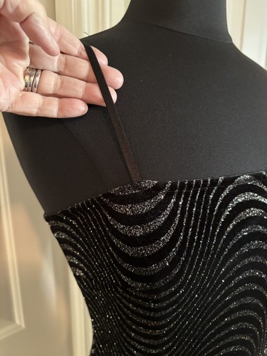 Mind Code figurbetontes glitzerndes Stretchkleid Größe Small schwarz - Bild 2 von 8
