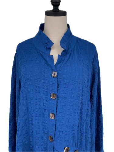 Ali Miles Blue Crinkle Fabric Asymmetric Artsy Buttons Tunic Top L Boho - Picture 3 of 10