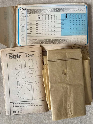 Vintage Sewing Patterns all Original from the Fab! 1960's 70's 80's - Picture 3 of 19