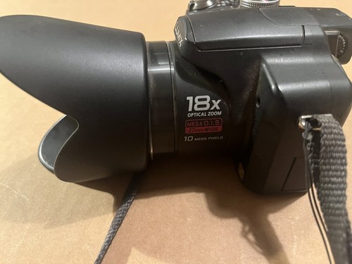 Panasonic LUMIX DMC-FZ18 8.1MP Digital Camera - Black Not Tested - Picture 2 of 6