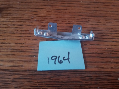 VINTAGE JOHAN 1964 PLYMOUTH FRONTGRILL STOßSTANGE DATIERT - JAHRESMODELLAUTO - Bild 2 von 2