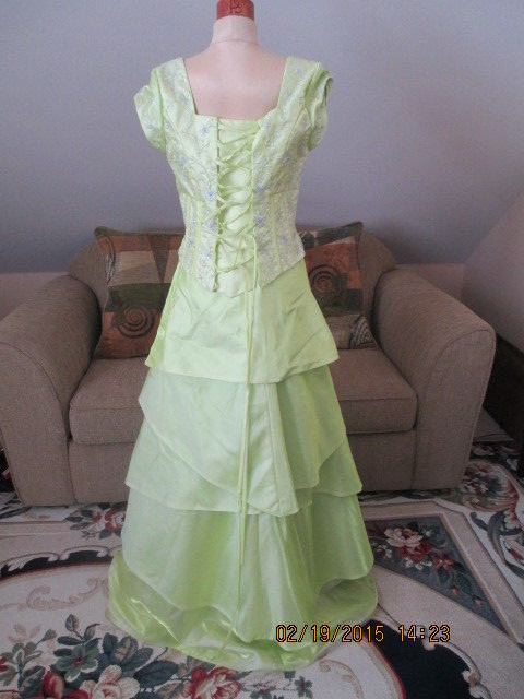 Picture 2 of 4