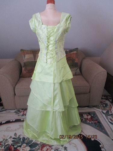 2 piece Prom Special Occasion Dress Size 10 - Picture 2 of 4
