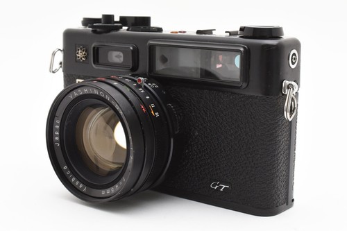 Yashica Electoro 35 GT 35mm Rangefinder Film Camera Used Near Mint From JAPAN - Picture 2 of 14