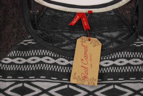 Red Camel Junior's Gray Aztec Lace Shoulders Short Sleeve Top - Size S - Picture 7 of 8