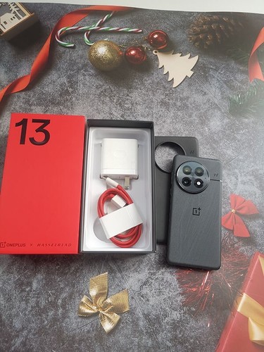 NEW OnePlus 13 color operating system unlocks 5G phone Snapdragon 8 Elite - Picture 6 of 13