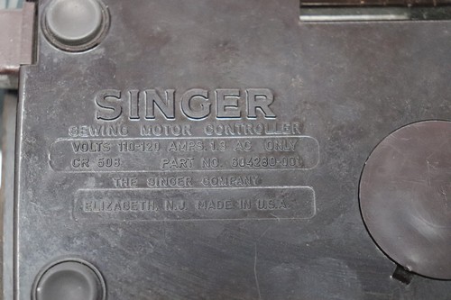 Singer CR 508 604280-001 Solid State Sewing Machine Brown Foot Pedal - Picture 10 of 10