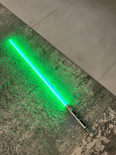 Ahsoka Tano Neopixel Premium Lightsaber (nsabers) - Picture 2 of 5