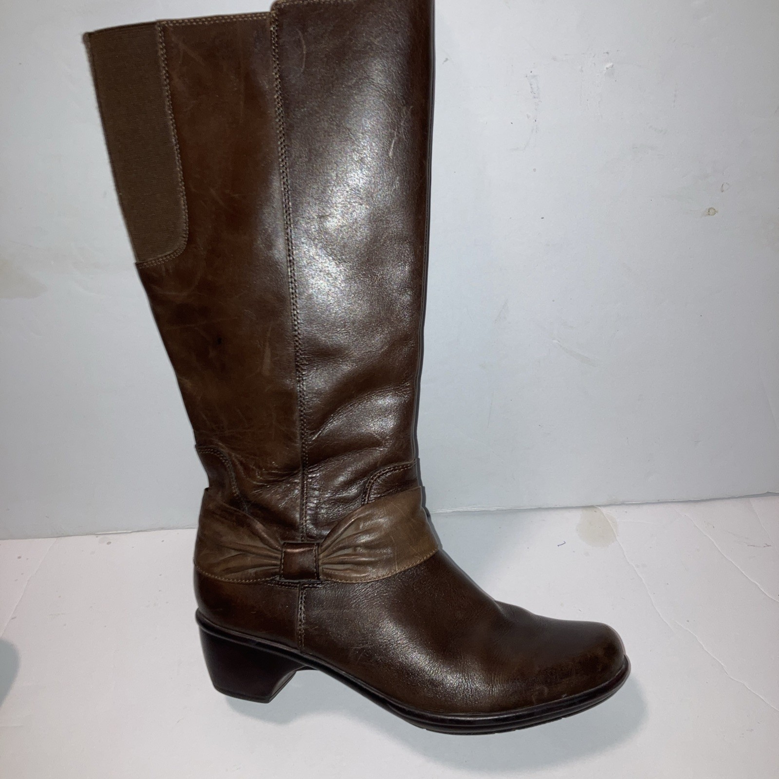 Clarks Women’s Riding Boots Tall Size 10 Brown Leather