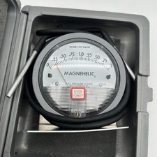 Dwyer 2002 Magnehelic Differential Pressure Gauge, Type, 0 to 2" WC