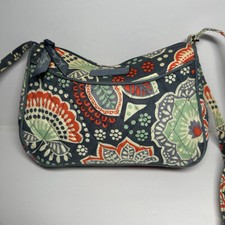 VERA BRADLEY Gray Nomadic Floral Logo Quilted Zip Crossbody