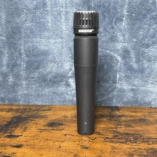 Shure SM57 Dynamic Instrument Microphone   Black