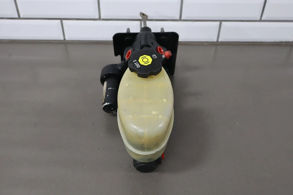 99-02 雪佛兰 GMC 2500HD Hydroboost 制动增强器 带主缸 原始设备制造商 — 第 2/4 张图片