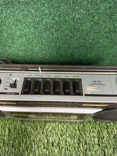 Sears,Roebuck&Co AM/FM Stereo Radio Cassette Recorder SR2000 Series Works! - Picture 7 of 13