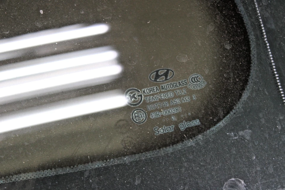 2010-2016 Hyundai Genesis Coupe RH PASSENGER RIGHT Quarter Glass OEM USED - Image 2 of 3