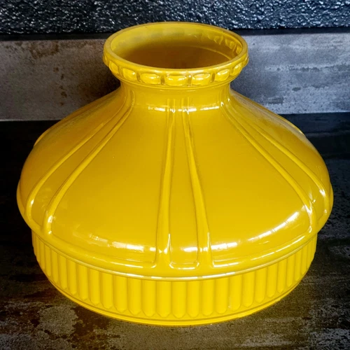 Aladdin Lampshade 10" Glass Ribbed Apron Mustard Yellow 601 Model 12 Rare!