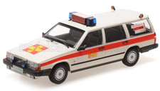 wonderful diecast-modelcar  1/18 VOLVO 740GL BREAK  1986 ASB KOELN - white & red