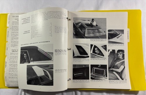 Carpeta guía del comprador de flota de concesionarios Pontiac 1974 -- ¡de colección!! - Imagen 18 de 21