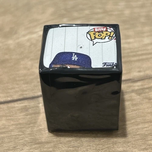 2026 Topps Series 1 Funko Bitty POP SHOHEI OHTANI Mini-Figure Super Box Dodgers