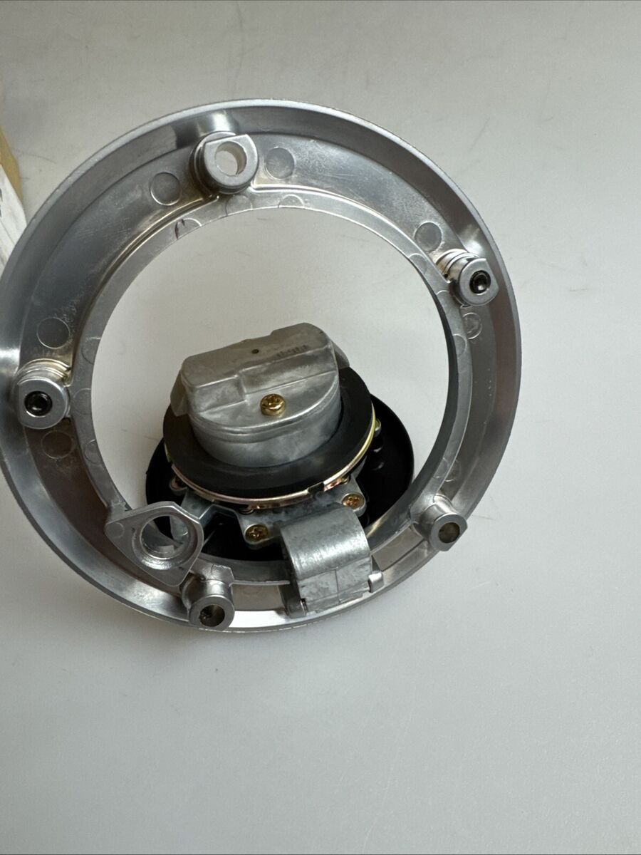Kawasaki ZR1000 ZR1200 ZX 600 51049-0010 Tankdeckel E2297 | eBay Kawasaki ZR1000 ZR1200 ZX 600 51049-0010 Tankdeckel E2297 | eBay